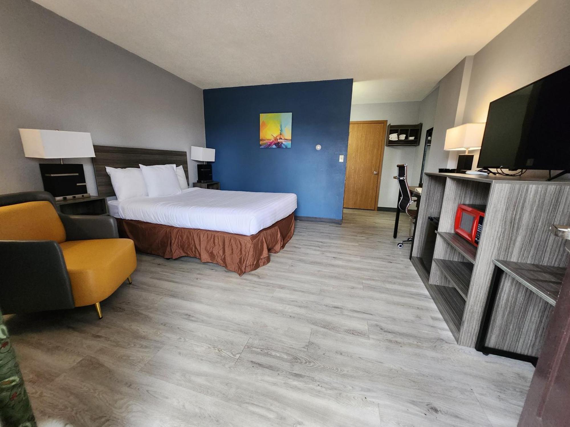 Super 8 By Wyndham Hayward Wi Motel Buitenkant foto